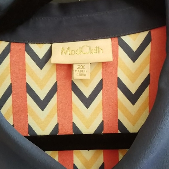 Modcloth 2x Chevron pleated shirt dress - Picture 3 of 7